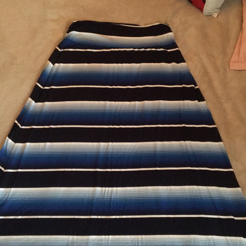 Maxi skirt